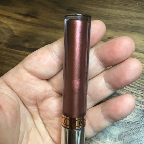 Brand new from vault Anastasia Beverly hill lipstick in chrome rose gold - Picture 8 of 10